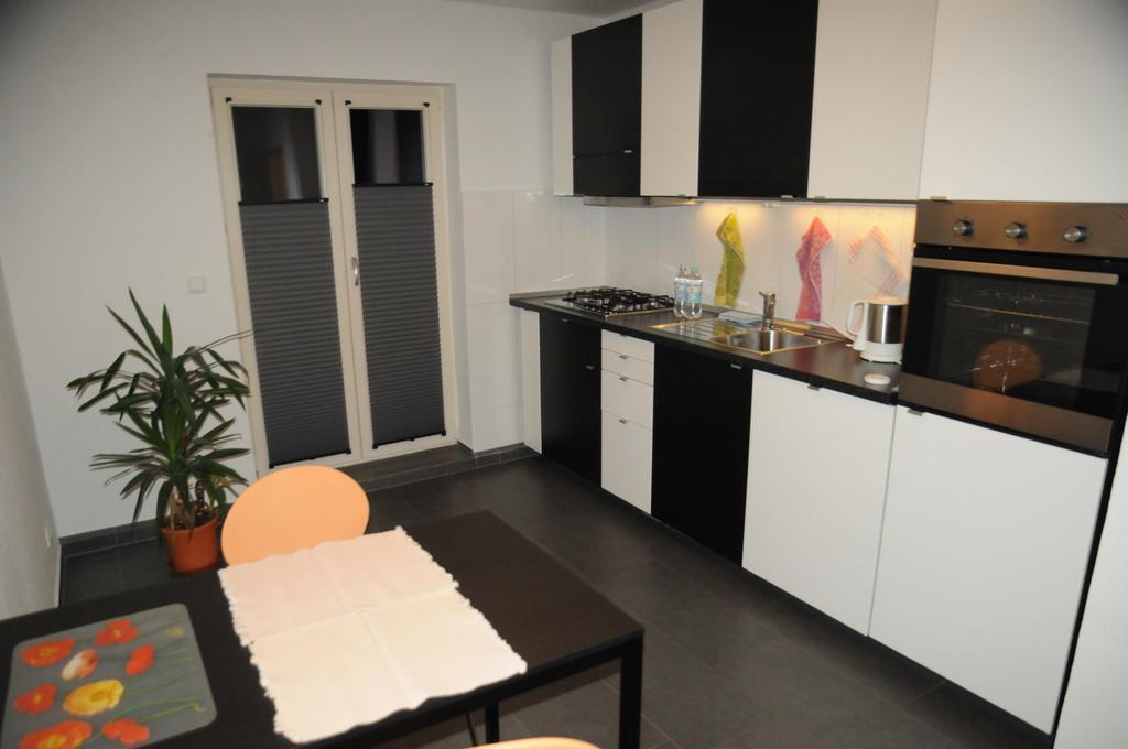 Hannover Messe Zimmer Экстерьер фото